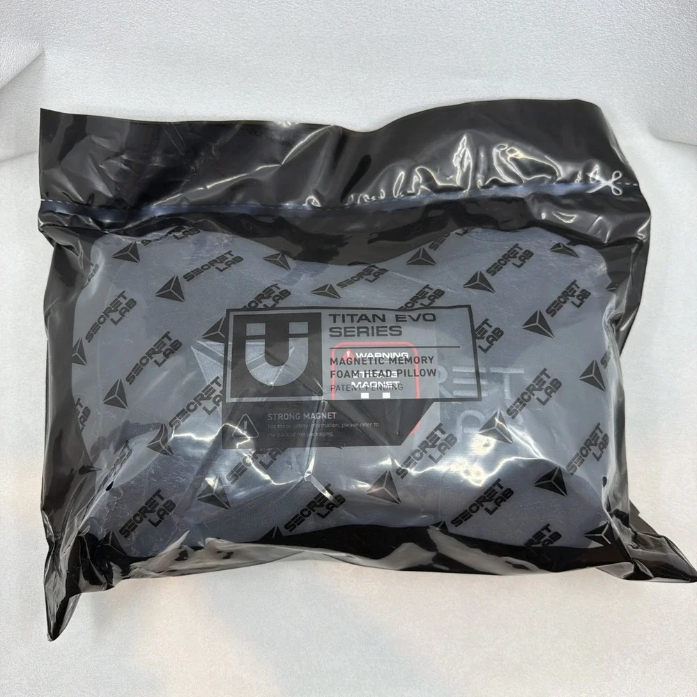 Secretlab TITAN Evo Magnetic Memory Foam Head Pillow Black Gaming Chair Headrest